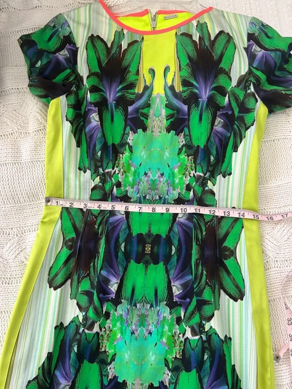 Elie Tahari orchid sheath dress size 8